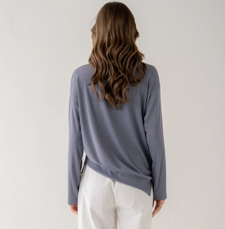 Asymmetric Hem Sweatshirt