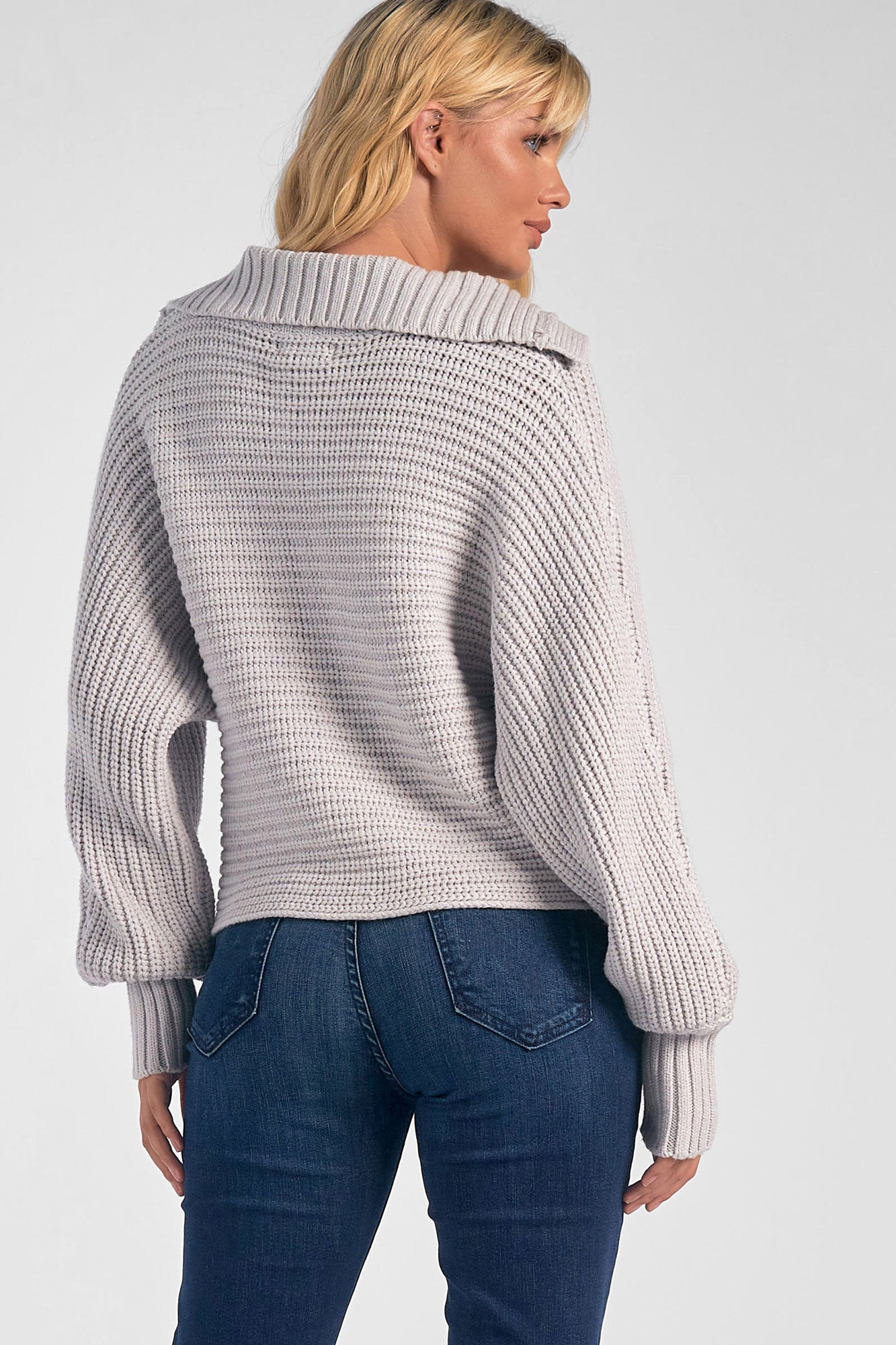 Open Collar Sweater (Light Grey)