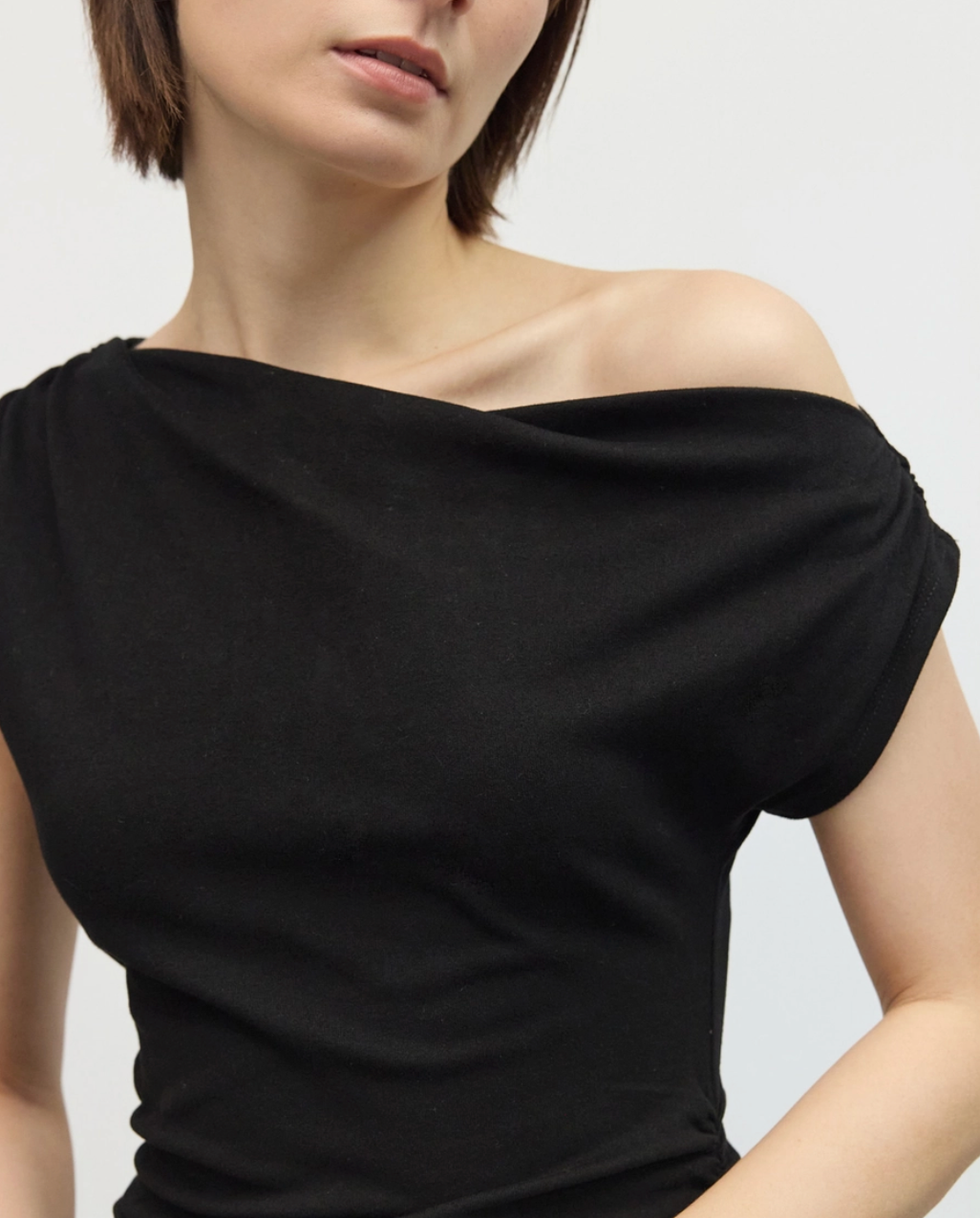 The Black Lesley Dress