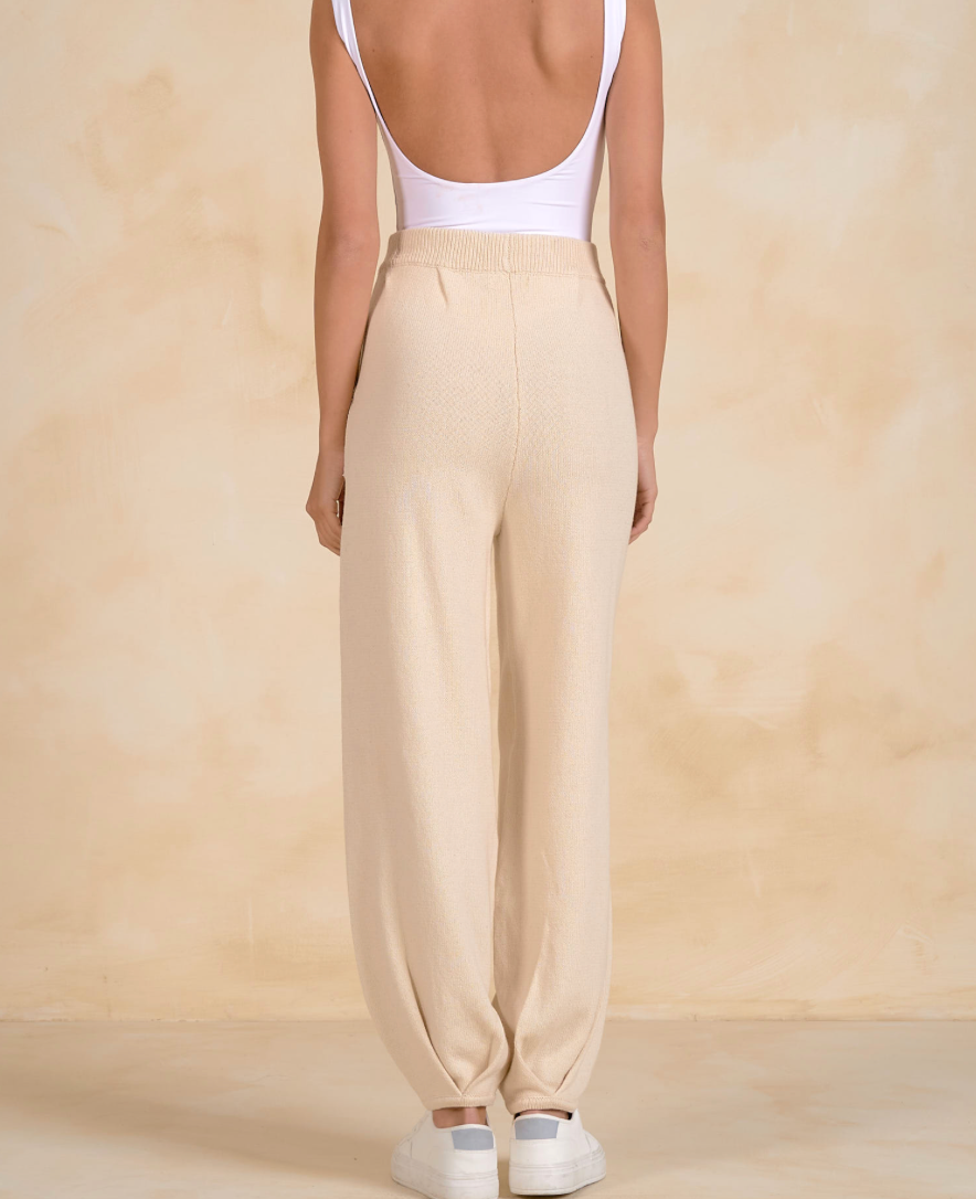 Oatmeal Pleated Pant