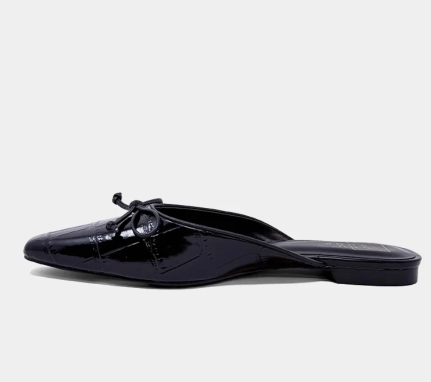 Black Croc Shoe