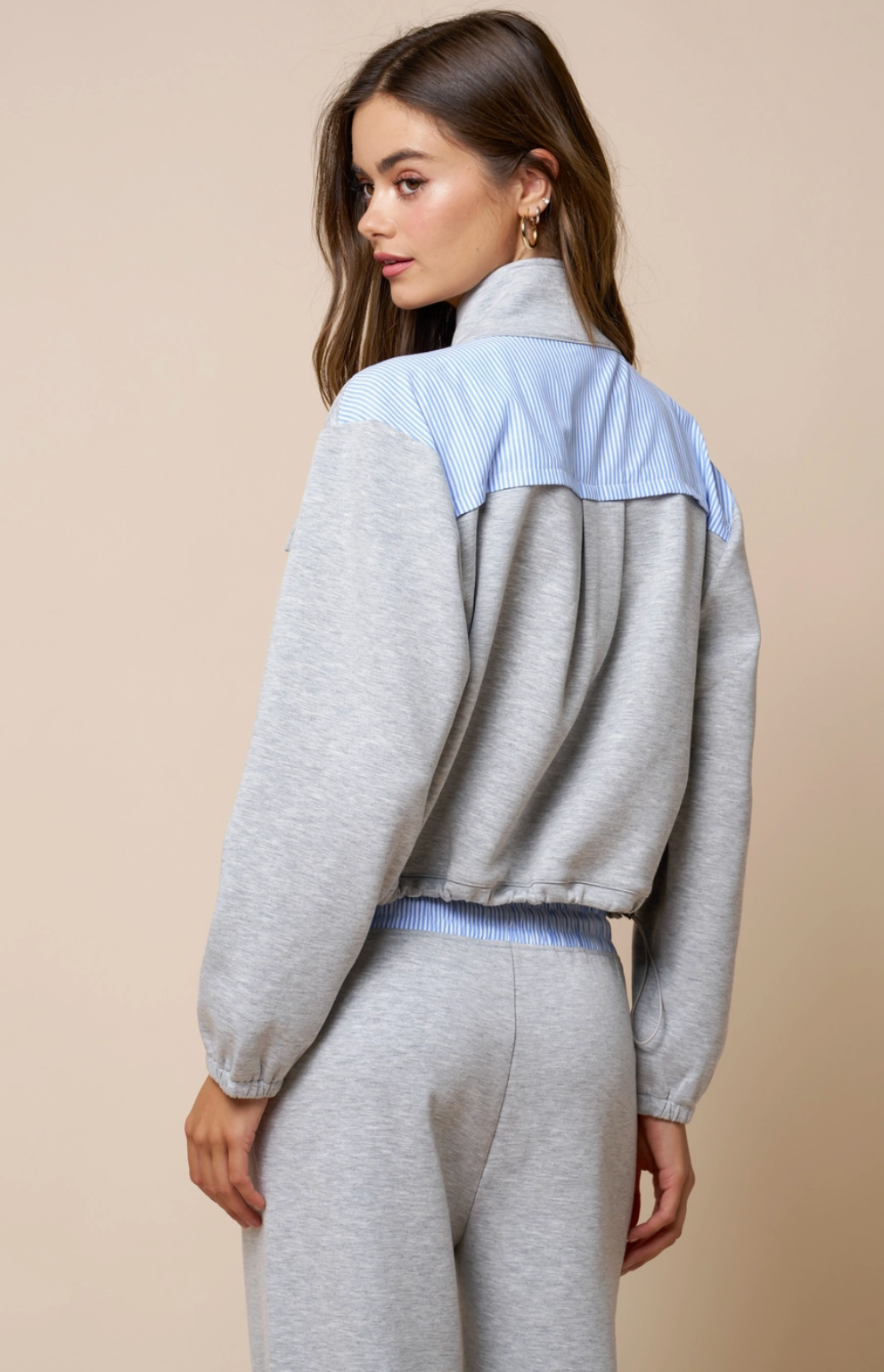 Color Block Zip-Up Mock Neck Sweatshirt