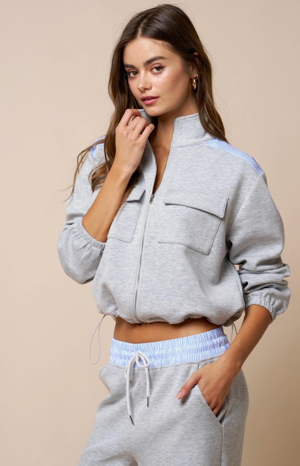 Color Block Zip-Up Mock Neck Sweatshirt