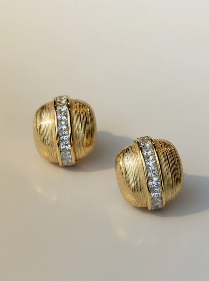 E. Fifth Ave Earring